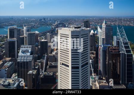 Sydney, Australia, 16 ottobre, il CBD di Sydney e il porto circostante in una chiara giornata primaverile il 16 ottobre 2013 Foto Stock