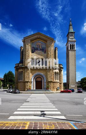 Chiesa di Ponte San Pietro nei pressi di Bergamo Foto Stock