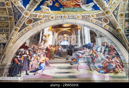 Espulsione di Eliodoro, stanza di Eliodoro, stanze di Raffaello, stanze di Raffaelo, affresco di Faffaelo Santi, 1512- 1514, Musei Vaticani, Vaticano Foto Stock