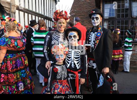 Mayfield, Sussex, Regno Unito 16 settembre 2023. L'evento annuale che ricorda i 4 martiri protestanti locali bruciati sul rogo per la loro fede sotto la regina Maria, il 24 settembre 1556. Gestito dalla Mayfield Bonfire Society, è sempre una serata spettacolare nel centro della graziosa Mayfield. Credito : Monica Wells/Alamy Live News Foto Stock