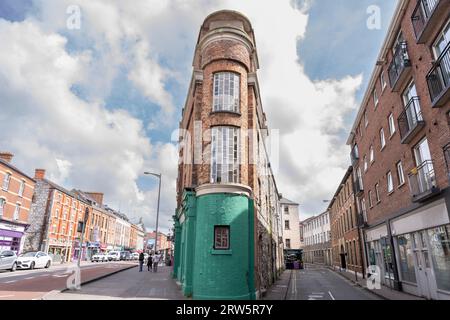 Edificio stretto, Cork, Irlanda, Regno Unito Foto Stock