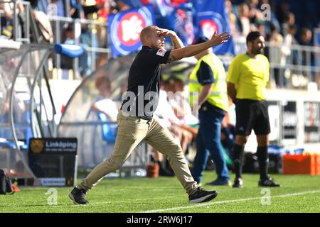 Linkoping, Svezia. 17 settembre 2023. Bilborsen Arena, Linkoping, Svezia, 9 settembre 2023: Capo allenatore Richard Johansson (Orebro) durante la partita nella Lega svedese OBOS Damallsvenskan il 9 settembre 2023 tra Linkoping FC e KIF Orebro alla Bilborsen Arena di Linkoping, Svezia (Peter Sonander/SPP) credito: SPP Sport Press Photo. /Alamy Live News Foto Stock