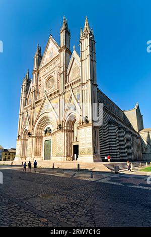 Orvieto Umbria Italia. La facciata della Cattedrale Foto Stock