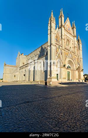 Orvieto Umbria Italia. La facciata della Cattedrale Foto Stock