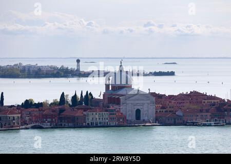 La Chiesa del Santissimo Redentore (in italiano: Chiesa del Santissimo Redentore), comunemente nota come il Redentore, è una coira cattolica del XVI secolo Foto Stock