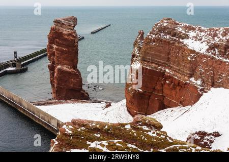 Lange Anna su Helgoland in inverno, Germania, Lange Anna su Helgoland in inverno, Mare del Nord, Germania Foto Stock