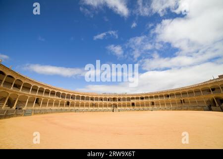 Bullring a Ronda, aperta nel 1785, una delle più antiche e famose arena di corrida della Spagna Foto Stock