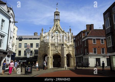 L'incrocio dove si trova la Croce del mercato di Chichester nel ce Foto Stock