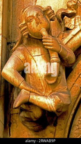 Beverley Minster, musicista di pietra intagliata medievale, intaglio, musica, musical, Yorkshire, Inghilterra Foto Stock