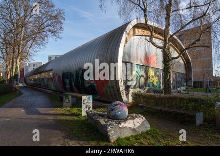 Skatepark Pragfriedhof a Stoccarda, Baden-Württemberg, Germania Foto Stock