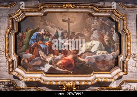 17 novembre 2022 a Roma, Italia: Interno della Basilica di Santa Croce a Gerusalemme Foto Stock