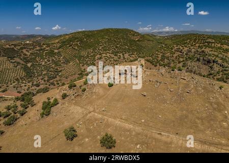 Dintorni abbandonati della miniera di Castillo, a Las Navas de Tolosa, a la Carolina (Jaén, Andalusia, Spagna) ESP: Entornos abandonados de una mina Foto Stock