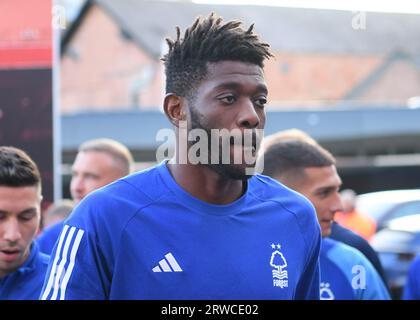 Nottingham, Regno Unito. 18 settembre 2023. Ibrahim Sangare (Nottingham Forrest) durante la partita di Premier League tra Nottingham Forest e Burnley al City Ground, Nottingham, Inghilterra, il 18 settembre 2023. Foto di Mark Dunn. Solo per uso editoriale, licenza necessaria per uso commerciale. Nessun utilizzo in scommesse, giochi o pubblicazioni di un singolo club/campionato/giocatore. Credito: UK Sports Pics Ltd/Alamy Live News Foto Stock