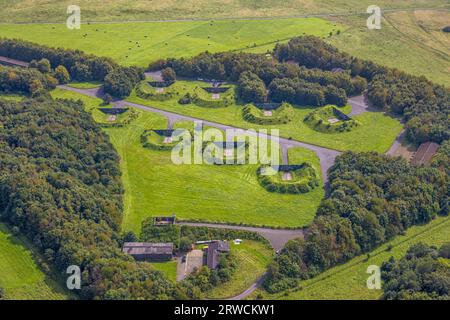 Veduta aerea, base militare di Hengsen, zona di addestramento del luogo, Opherdicke, Holzwickede, Zona della Ruhr, Renania settentrionale-Vestfalia, Germania, DE, ex anti-aircr Foto Stock