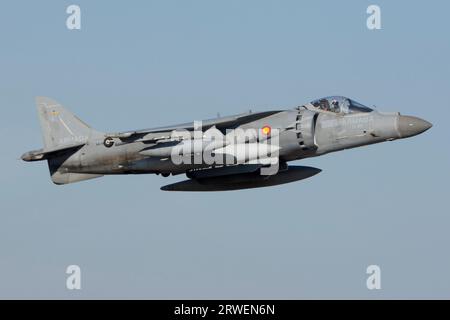 Avión de despegue vertical Harrier de la Armada Española Foto Stock