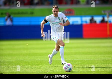 Heidenheim An Der Brenz, Deutschland. 17 settembre 2023. Fussball, Spieltag 04, Bundesliga, Saison 2023/2024, 1.FC Heidenheim gegen Werder Brema AM 17.09.2023 a Heidenheim. UBz: 36 Christian Gross, Werder Brema. Credito: dpa/Alamy Live News Foto Stock