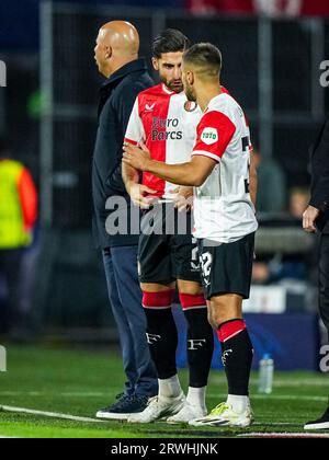 Rotterdam, Paesi Bassi. 19 settembre 2023. Rotterdam - Alireza Jahanbakhsh di Feyenoord, Ondrej Lingr di Feyenoord durante la prima tappa della UEFA Champions League tra Feyenoord e Celtic allo Stadion Feijenoord De Kuip il 19 settembre 2023 a Rotterdam, Paesi Bassi. Credito: Immagini da Box a Box/Alamy Live News Foto Stock