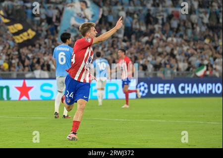 Stadio Olimpico, Roma, Italia. 19 settembre 2023. Champions League Football, fase a gironi calcio; Lazio contro Atletico Madrid; Pablo Barrios dell'Atletico de Madrid festeggia dopo aver segnato il gol per il 0-1 al 29° minuto credito: Action Plus Sports/Alamy Live News Foto Stock