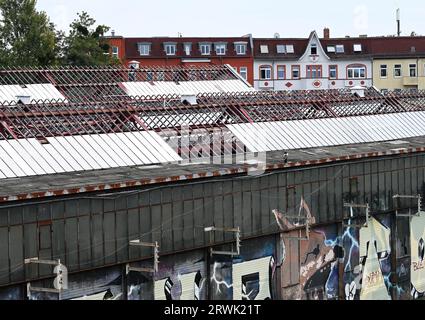Potsdam, Germania. 18 settembre 2023. Le sale fatiscenti dell'ex sito GREZZO vicino alla stazione ferroviaria principale di Potsdam. Credito: Soeren Stache/dpa/Alamy Live News Foto Stock