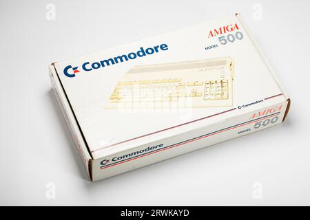 Scatola del computer Commodore Amiga dagli anni ottanta Foto Stock