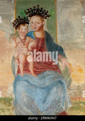 Madonna col bambino - affresco - pittore anonimo locale del XVI secolo - Soresina (CR) Santuario della Beata Vergine di Ariadello Foto Stock