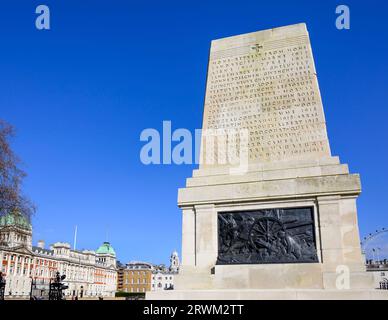 Londra, Regno Unito. The Guards Divisional Memorial (Harold Charlton Bradshaw / Gilbert Ledward; 1926) Horse Guards Parade Foto Stock