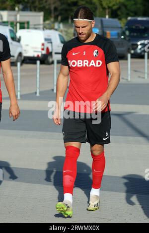 Friburgo, Deutschland. 20 settembre 2023. Friburgo, Deutschland 20. Settembre 2023: 1. BL - 2023/2024 - SC Freiburg Training IM Bild: Lucas Höler/Hoeler (SC Freiburg) credito: dpa/Alamy Live News Foto Stock