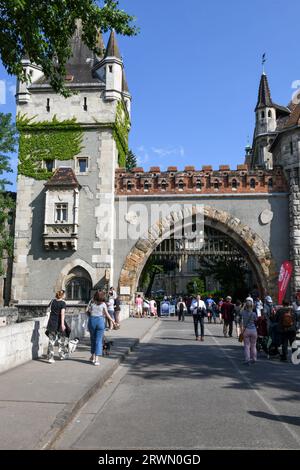 Budapest, Ungheria - 20 mai 2023: Vista al castello di Vajdahunyad a Budapest in Ungheria Foto Stock