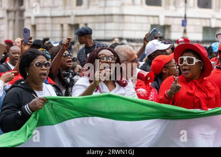 Londra, Regno Unito. 20 settembre 2023. Manifestanti dello Sri Lanka fuori dal Foreign and Commonwealth Office Londra Regno Unito credito: Ian Davidson/Alamy Live News Foto Stock