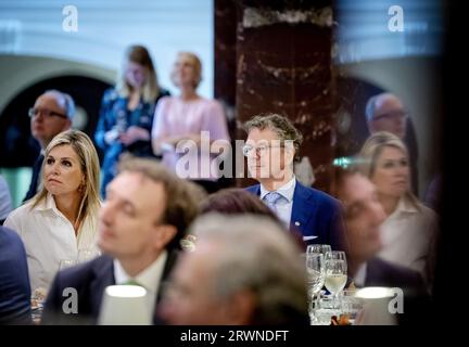 AMSTERDAM - Regina Maxima durante la cena dei vincitori dei premi King Willem I. La cena dei vincitori segna l'inizio delle iscrizioni ai premi aziendali biennali. ANP ROBIN VAN LONKHUIJSEN paesi bassi Out - belgio Out credito: ANP/Alamy Live News Foto Stock