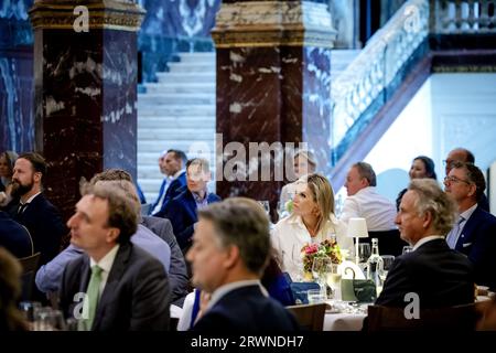 AMSTERDAM - Regina Maxima durante la cena dei vincitori dei premi King Willem I. La cena dei vincitori segna l'inizio delle iscrizioni ai premi aziendali biennali. ANP ROBIN VAN LONKHUIJSEN paesi bassi Out - belgio Out credito: ANP/Alamy Live News Foto Stock