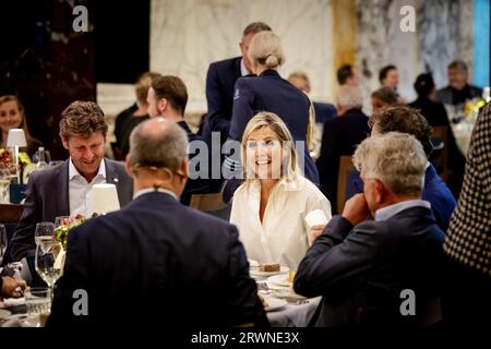 AMSTERDAM - Regina Maxima durante la cena dei vincitori dei premi King Willem I. La cena dei vincitori segna l'inizio delle iscrizioni ai premi aziendali biennali. ANP ROBIN VAN LONKHUIJSEN paesi bassi Out - belgio Out credito: ANP/Alamy Live News Foto Stock