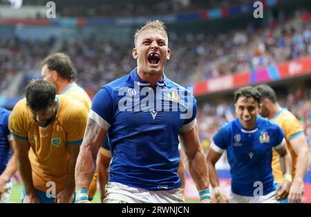 L'italiano Lorenzo Cannone festeggia la sua quarta meta durante la Coppa del mondo di rugby 2023, partita Pool A allo Stade de Nice, in Francia. Data foto: Mercoledì 20 settembre 2023. Foto Stock