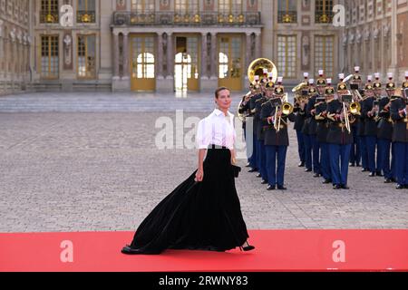 Versailles, Francia. 20 settembre 2023. Carole Bouquet arriva per assistere al banchetto di stato al Palazzo di Versailles, a ovest di Parigi, in Francia, il 20 settembre 2023, il primo giorno di una visita di stato in Francia. Foto di Ammar Abd Rabbo/ABACAPRESS.COM Credit: Abaca Press/Alamy Live News Foto Stock