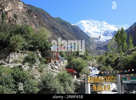 Rakaposhi Zipline nella valle di Nagar nel Pakistan settentrionale Foto Stock