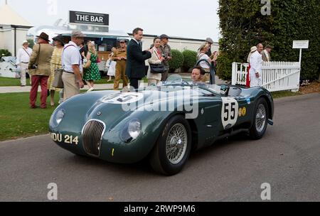 1952 Jaguar C-TYPE guidata da Chris Ward/Nigel Webb nel Freddie March Memorial Trophy al Goodwood Revival Meeting dell'8 settembre 2023 a Chichester, Foto Stock