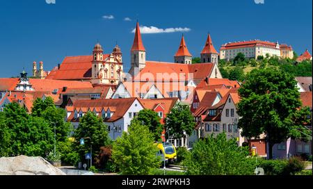 Paesaggio urbano di Ellwangen a Baden-Württemberg, Germania Foto Stock