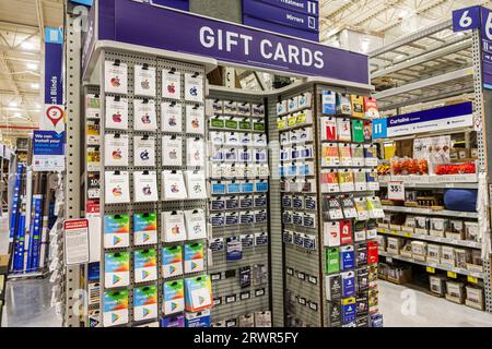 Miami Hialeah Florida,Lowe's Home Improvement,hardware big box store,interni interni interni,vendita espositori,spazio retail,scaffali,negozi di negozi di business b Foto Stock