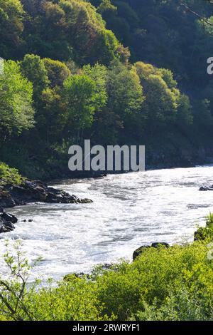 Mattina di Ishikari gawa Kamuikotan Foto Stock