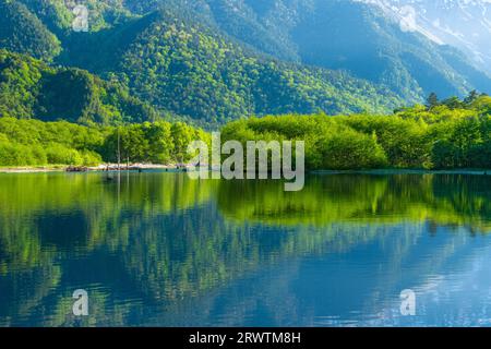 Stagno Taisho a Kamikochi Foto Stock