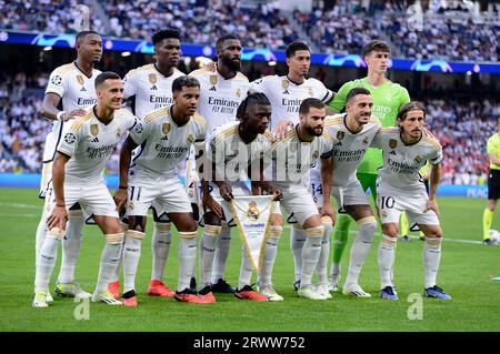 Madrid, Spagna. 20 settembre 2023. I Palyers del Real Madrid CF posano per una foto di squadra prima della partita di UEFA Champions League tra Real Madrid CF e FC Union Berlin allo stadio Santiago Bernabeu il 20 settembre 2023 a Madrid, in Spagna . Crediti: Marco Canoniero/Alamy Live News Foto Stock