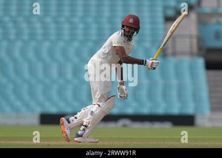 Londra, Inghilterra. 21 settembre 2023. Sai Sudharsan batte per Surrey contro il Northamptonshire il terzo giorno della partita LV=Insurance County Championship al Kia Oval. Kyle Andrews/Alamy Live News Foto Stock