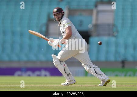 Londra, Inghilterra. 21 settembre 2023. Dom Sibley del Surrey batte contro il Northamptonshire il terzo giorno della partita LV=Insurance County Championship al Kia Oval. Kyle Andrews/Alamy Live News Foto Stock