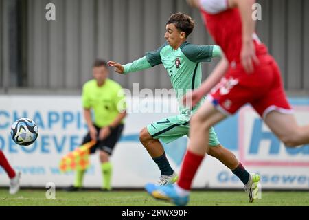 Sint Niklaas, Belgio. 19 settembre 2023. Joao Aragao (7) del Portogallo raffigurato durante una partita di calcio amichevole tra le squadre nazionali Under 16 della Danimarca e del Portogallo martedì 19 settembre 2023 a Sint-Niklaas, Belgio. Credito: Sportpix/Alamy Live News Foto Stock