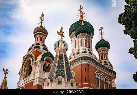 La cattedrale ortodossa russa di San Nicola a Nizza, la più grande cattedrale ortodossa orientale dell'Europa occidentale e un monumento nazionale in Francia Foto Stock