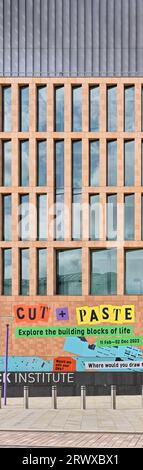 Francis Crick Institute, un centro di ricerca biomedica di fronte alla stazione ferroviaria di St Pancras, Londra, Inghilterra. Foto Stock