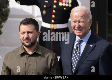 21 settembre 2023, Distretto di Columbia, Distretto di Columbia, USA: Il presidente ucraino Volodymyr Zelenskyy posa con il presidente Joe Biden alla Casa Bianca. Il presidente Zelenskyy ha visitato le Nazioni Unite e ha parlato con i legislatori per raccogliere sostegno nella sua guerra contro la Russia. (Immagine di credito: © Aaron Schwartz/ZUMA Press Wire) SOLO USO EDITORIALE! Non per USO commerciale! Foto Stock