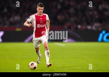 Amsterdam, Paesi Bassi. 21 settembre 2023. AMSTERDAM, PAESI BASSI - 21 SETTEMBRE: Anton Gaaei dell'AFC Ajax corre con la palla durante la partita di UEFA Champions League gruppo B tra l'AFC Ajax e l'Olympique de Marseille alla Johan Cruijff Arena il 21 settembre 2023 ad Amsterdam, Paesi Bassi. (Foto di Andre Weening/Orange Pictures) credito: Orange Pics BV/Alamy Live News Foto Stock