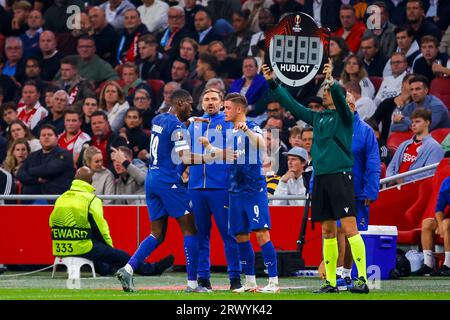 AMSTERDAM, PAESI BASSI - 21 SETTEMBRE: Geoffrey Kondogbia (Olympique Marsiglia) e Vitinha (Olympique Marsiglia) durante la UEFA Europa League 2023/2 Foto Stock