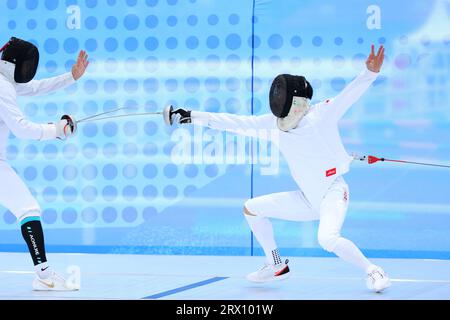 Taishu Sato (JPN), 22 SETTEMBRE 2023 - Pentathlon moderno: Semifinale individuale maschile Bonus di scherma Round al Fuyang Yinhu Sports Centre durante i Giochi asiatici della Cina Hangzhou del 2022 a Hangzhou, Cina. (Foto di Naoki Nishimura/AFLO SPORT) Foto Stock